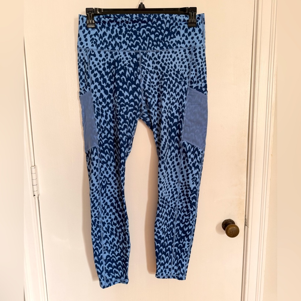 Fabletics On-The-Go PowerHold® High-Waisted Legging Marina Sahara